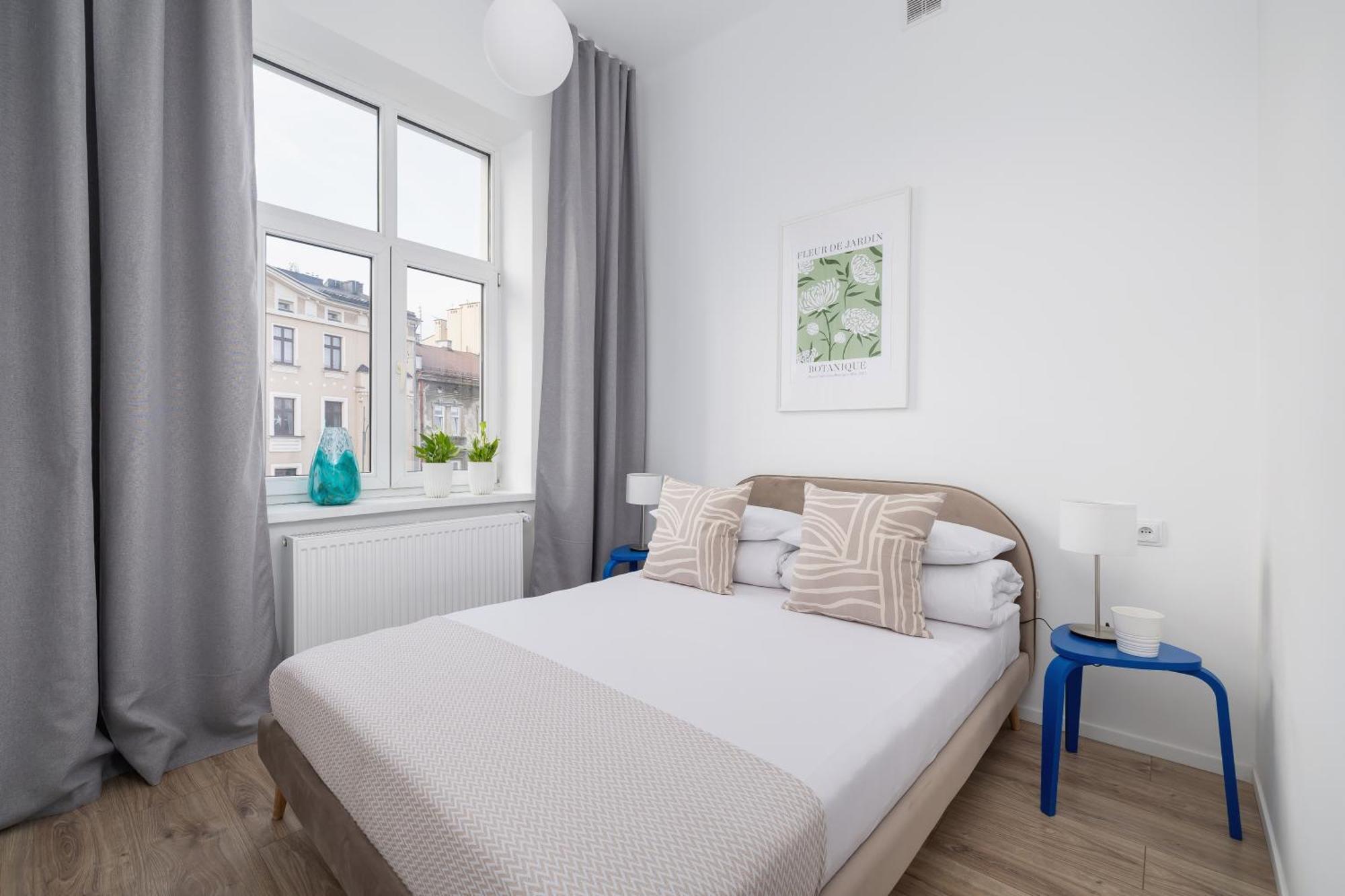 2 Bedroom Apartment - Dluga 65 クラクフ エクステリア 写真